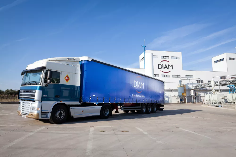 Camion Diam Bouchage à l'usine